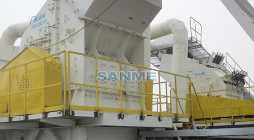 顎式破碎機、反擊式破碎機、立軸沖擊式破碎機（制砂機）