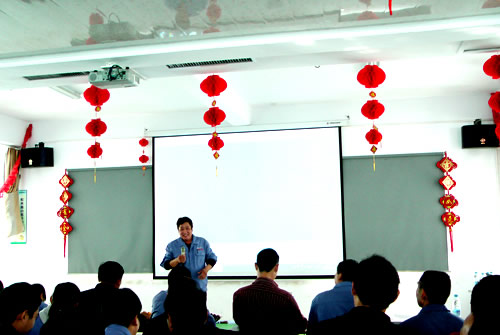 河南萬(wàn)泰機(jī)械卡拉OK比賽活動(dòng)