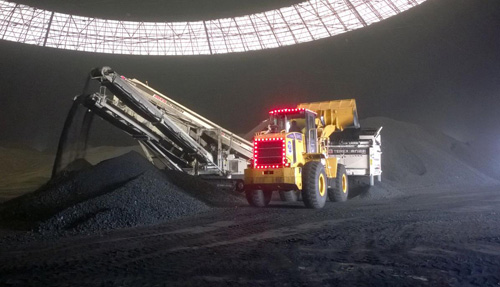 特雷克斯南方路機(jī)三層篩分機(jī)