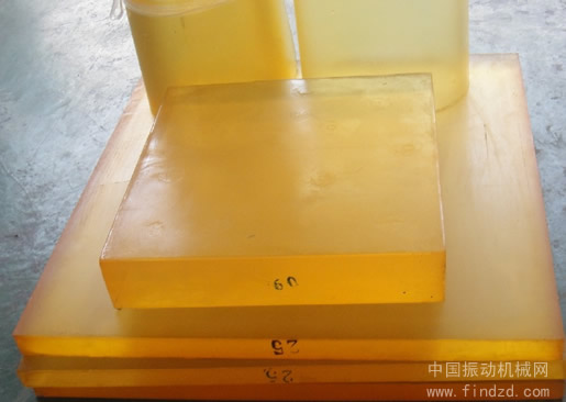 澆注型聚氨酯篩板設備生產的聚氨酯篩板