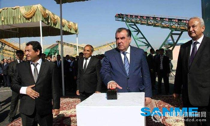 塔吉克斯坦總統親臨山美生產線啟動儀式