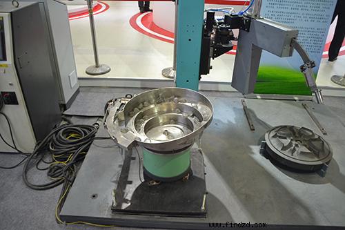 濟南鑄造鍛壓機械研究所有限公司旋振篩設備