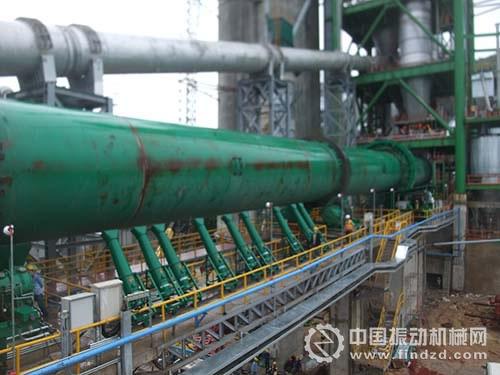 中信重工機(jī)械股份有限公司總承包柬埔寨2500噸水泥熟料生產(chǎn)線成功點(diǎn)火