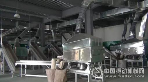 云南農機所研制的茶業清潔化除雜、篩分、風選分級自動化設備獲企業認可