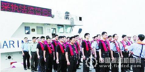 市海洋綜合行政執法支隊展開&ldquo;貼身&rdquo;監管。