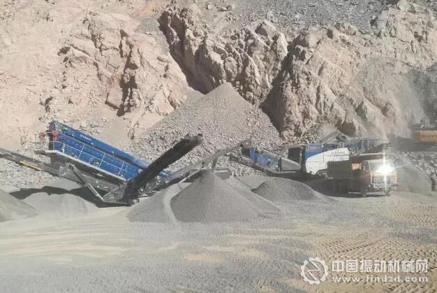 胡總對克磊鏝品牌設備的生產能力和產品粒型十分滿意