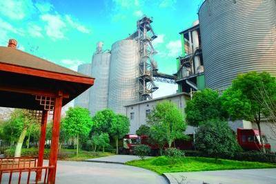 媧石集團水泥全封閉綠色環保生產線