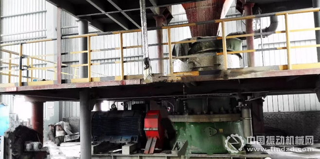 圖一 中碎CC400S現場