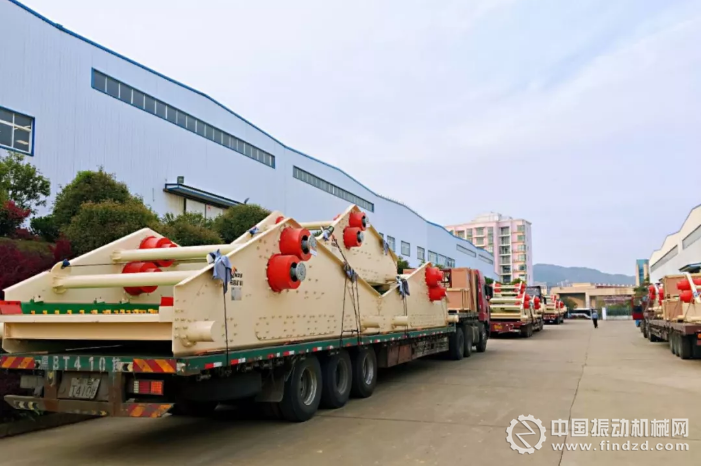 圖一 ZKR直線篩整裝待發