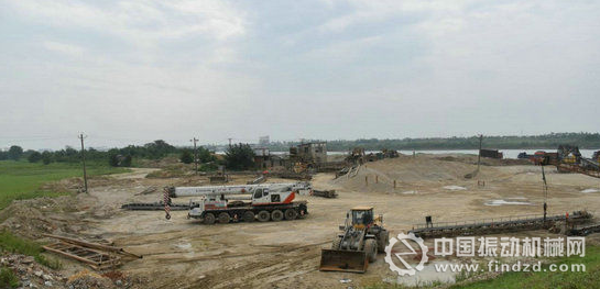 清水潭碎石場整治中