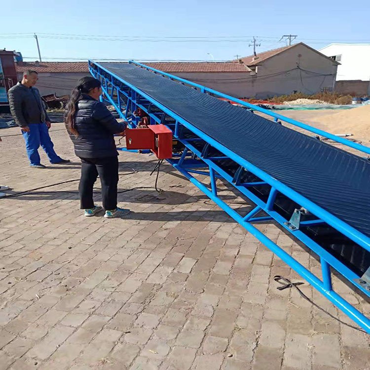 收糧推薦皮帶輸送機(jī) 中國(guó)振動(dòng)機(jī)械網(wǎng)1.jpg