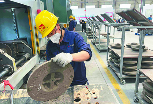 用再生砂生產汽車零部件模具